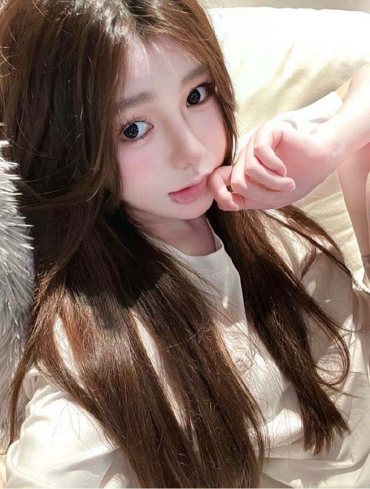 模特三